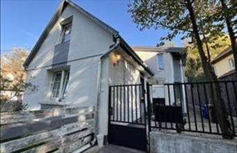 Eladó Budakalászi családi ház hirdetés (47455934)