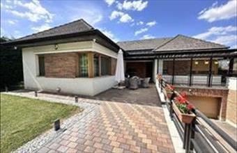 Eladó Budapest XVI. kerületi családi ház hirdetés (94325434)