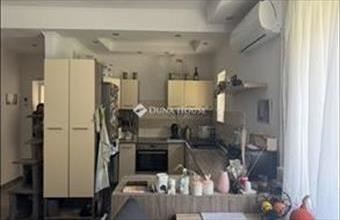 Eladó Pécsi családi ház hirdetés (53433964)