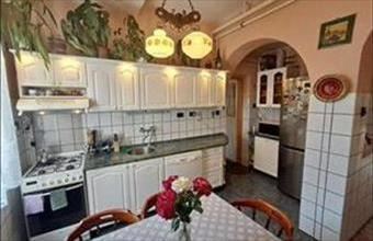 Eladó Budapest XV. kerületi családi ház hirdetés (76577147)