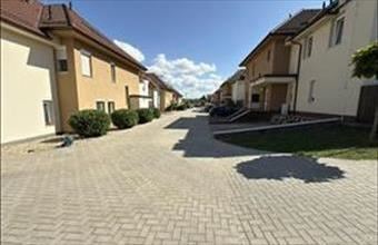 Eladó Szentendrei tégla lakás hirdetés (89973765)