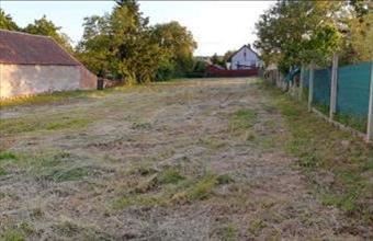 Eladó Csepregi lakóövezeti telek hirdetés (19835448)