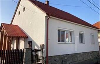 Eladó Büki családi ház hirdetés (83343476)
