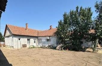 Eladó Sarkadi családi ház hirdetés (68733347)