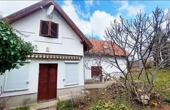 Eladó Balatonalmádi hétvégi ház hirdetés (74157819)