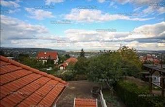 Eladó Budapest III. kerületi családi ház hirdetés (96945993)