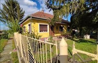 Eladó Gesztelyi családi ház hirdetés (23475453)