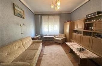 Eladó Budapest III. kerületi családi ház hirdetés (53939883)