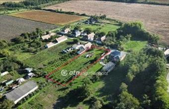 Eladó Sobori lakóövezeti telek hirdetés (87662729)