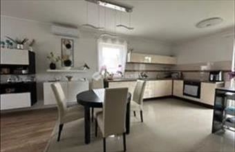 Eladó Érdi családi ház hirdetés (93439457)