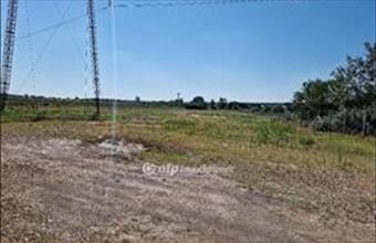 Eladó Szegedi fejlesztési lakóterület hirdetés (13747352)