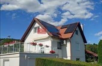 Eladó Velencei családi ház hirdetés (54973343)