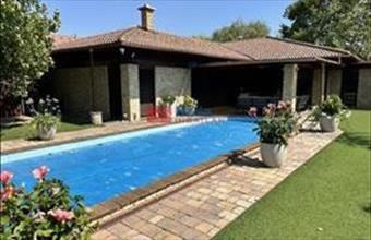 Eladó Vecsési családi ház hirdetés (34324785)