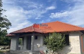 Eladó Besnyői családi ház hirdetés (74374799)