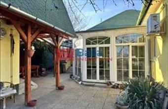 Eladó Üllői családi ház hirdetés (52335366)