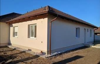 Eladó Vácrátóti ikerház hirdetés (49297361)