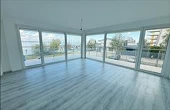 Eladó Siófoki tégla lakás hirdetés (64442454)