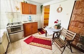 Eladó Debreceni házrész hirdetés (87736389)