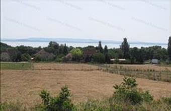 Eladó Balatonrendesi lakóövezeti telek hirdetés (42449387)