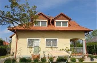 Eladó Balatonalmádi családi ház hirdetés (46848142)