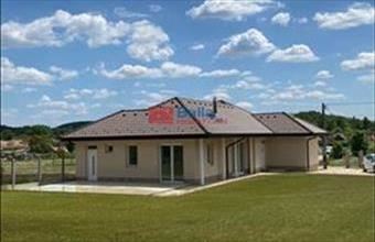 Eladó Gyúrói családi ház hirdetés (82819452)