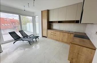 Eladó Zamárdi tégla lakás hirdetés (38793859)