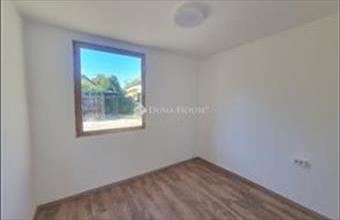 Eladó Tóalmási családi ház hirdetés (28953327)