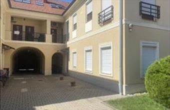 Eladó Mosonmagyaróvári tégla lakás hirdetés (93877675)