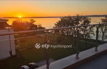 Eladó Siófoki tégla lakás hirdetés (79599458)