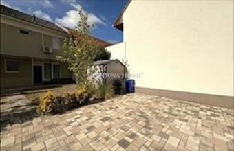 Eladó Kecskeméti ikerház hirdetés (68338933)