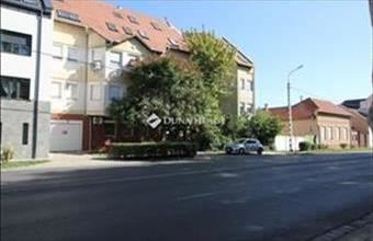 Eladó Kecskeméti tégla lakás hirdetés (45958739)