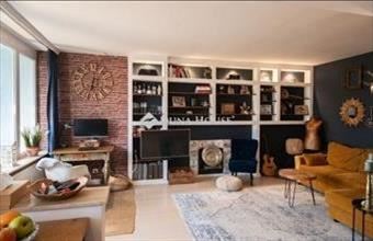 Eladó Budapest II. kerületi csúsztatott zsalus lakás hirdetés (37443314)