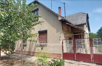 Eladó Öcsödi családi ház hirdetés (77298735)