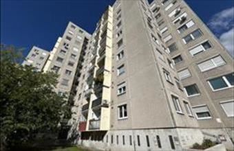 Eladó Győri panel lakás hirdetés (13419475)