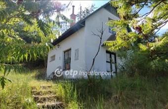 Eladó Szekszárdi családi ház hirdetés (48594794)