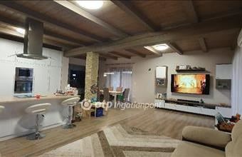 Eladó Paksi családi ház hirdetés (39779229)