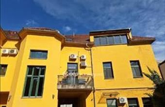 Eladó Veszprémi tégla lakás hirdetés (77839237)