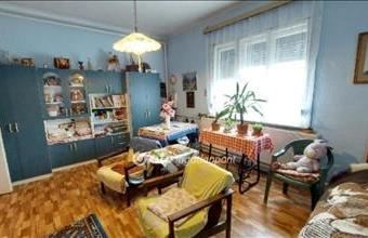 Eladó Kisújszállási családi ház hirdetés (57224967)