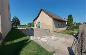 Eladó Ócsárdi családi ház hirdetés (74827624)