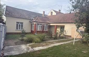 Eladó Gyulai családi ház hirdetés (87234454)