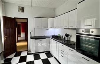 Eladó Székesfehérvári családi ház hirdetés (94429964)