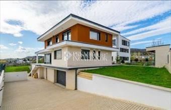 Eladó Budapest XI. kerületi családi ház hirdetés (73399353)