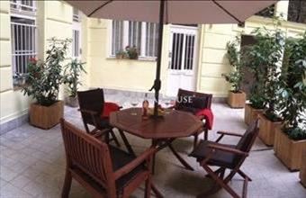 Eladó Budapest V. kerületi tégla lakás hirdetés (27547494)