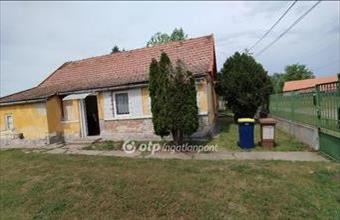 Eladó Farmosi családi ház hirdetés (22346353)