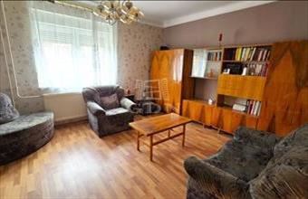 Eladó Budaörsi családi ház hirdetés (28393768)