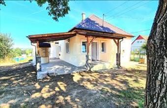 Eladó Bernecebaráti családi ház hirdetés (63854735)