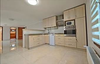 Eladó Miskolci családi ház hirdetés (23492385)