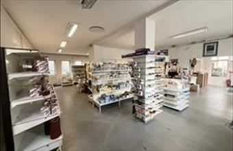 Eladó Törökbálinti egyéb üzlethelyiség hirdetés (47756873)