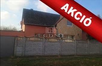 Eladó Hajdúhadházi családi ház hirdetés (99477927)