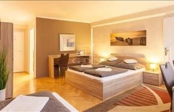 Eladó Budapest VI. kerületi tégla lakás hirdetés (54572748)